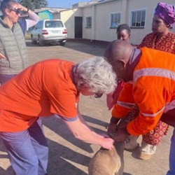 Nxamalala in Sweetwaters welcomes Funda Nenja outreach
