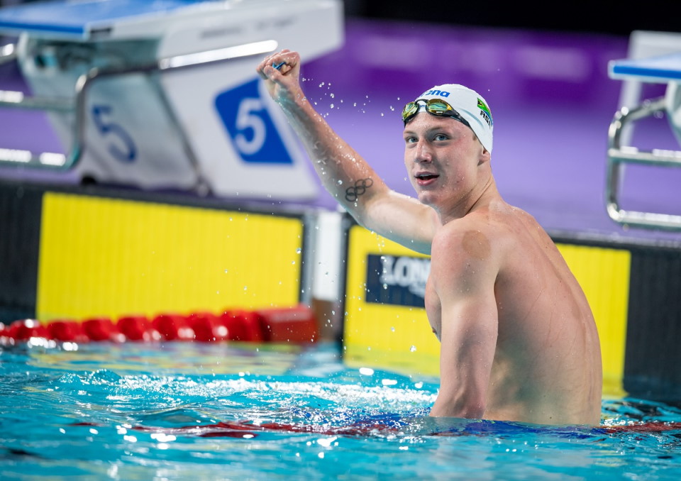 Pieter Coetze 100m backstroke gold