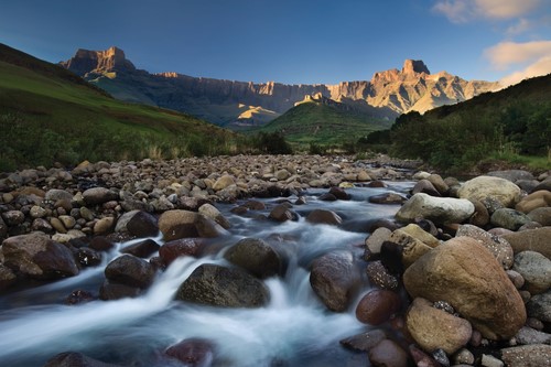 Drakensberg Amphitheatre with river