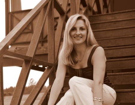mary-ann lindsays march2013